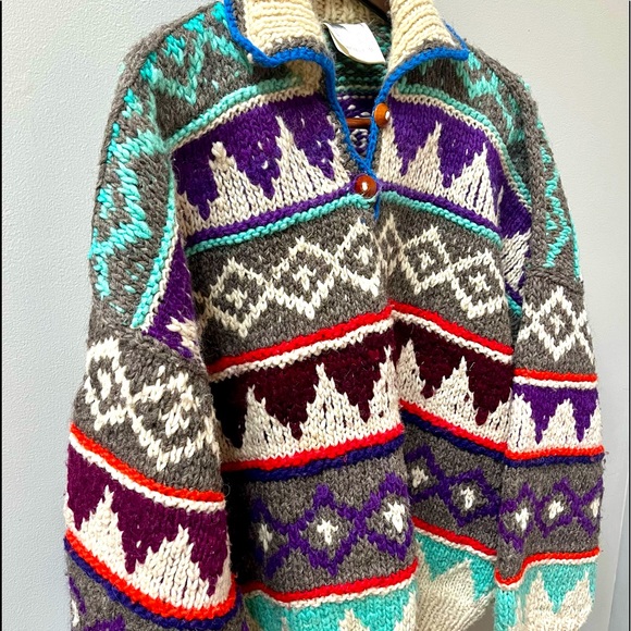 Vintage Chunky Wool Sweater 90s Made in Ecuador Wood Buttons Large - Picture 1 of 7